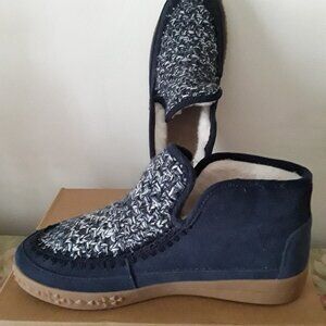 Muk Luks Slip on Shoes - Blue Suede - NIB